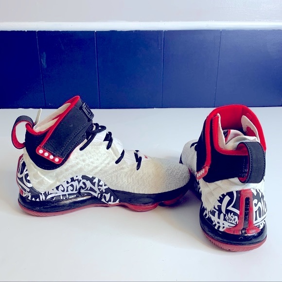 Nike LeBron 17 LeBron 4 Graffiti Shoes Size 5.5 - Picture 3 of 14